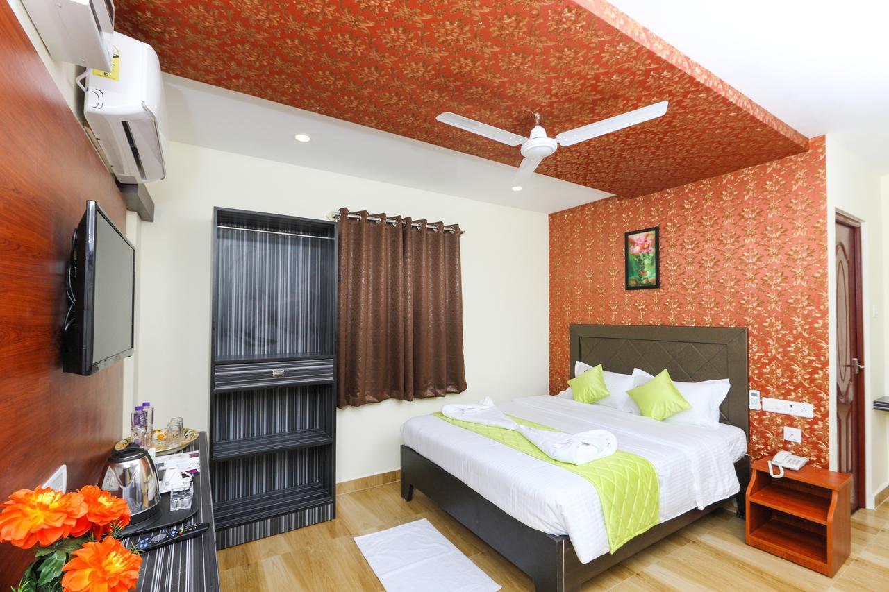 Bed and Breakfast Royal Grand Tambaram Exterior foto