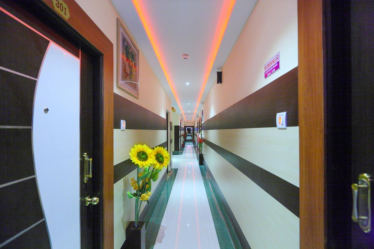 Bed and Breakfast Royal Grand Tambaram Exterior foto