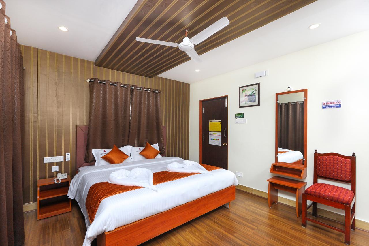 Bed and Breakfast Royal Grand Tambaram Exterior foto